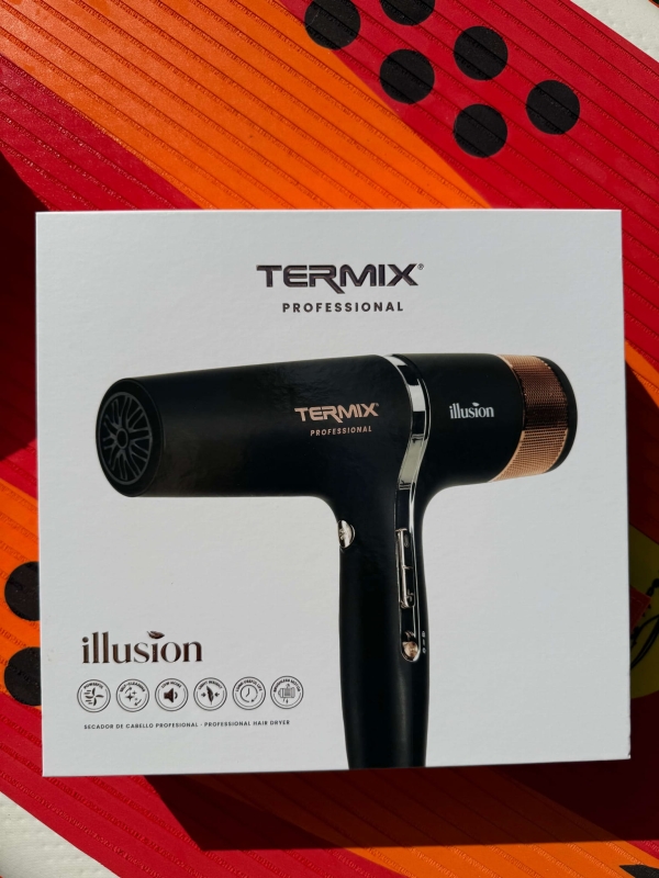 Termix illusion Suszarka do włosów z jonizacją 2000-24000W.jpg