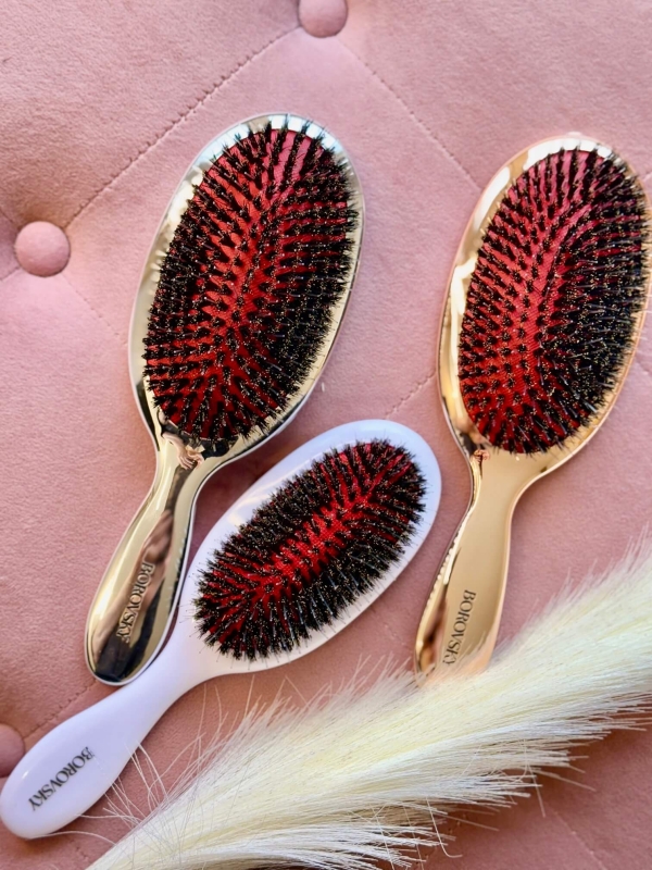 Borovsky extensions white Sczotka do włosów przedłużanych biała.jpg